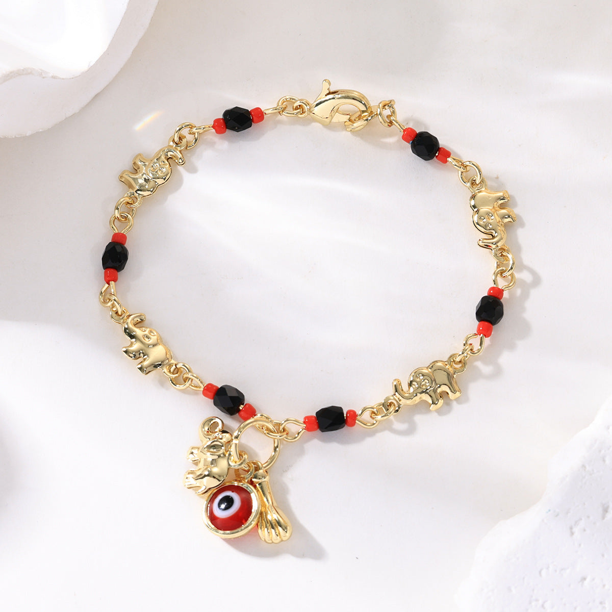 📿 Cumpărați 1 obțineți 1 gratuit, CU 50% REDUCERE! 🌀 Brățară boho cu talismane și un elefant norocos: pandantive simbolice, mărime ajustabilă, placare cu aur și 7 modele ✨