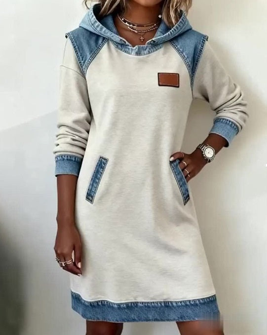 Rochie cu glugă din denim, nouă la modă de iarnă