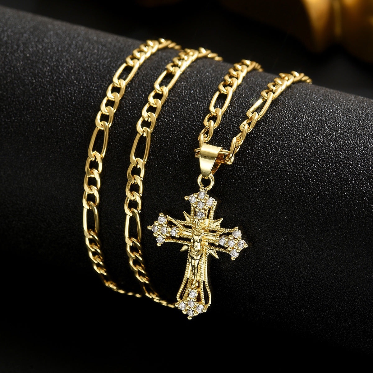 🔥💖Vânzări excelente - Reducere de 50%! ✝️✨Colier cu Crucea lui Isus—Această cruce este un simbol al lui Isus Hristos.