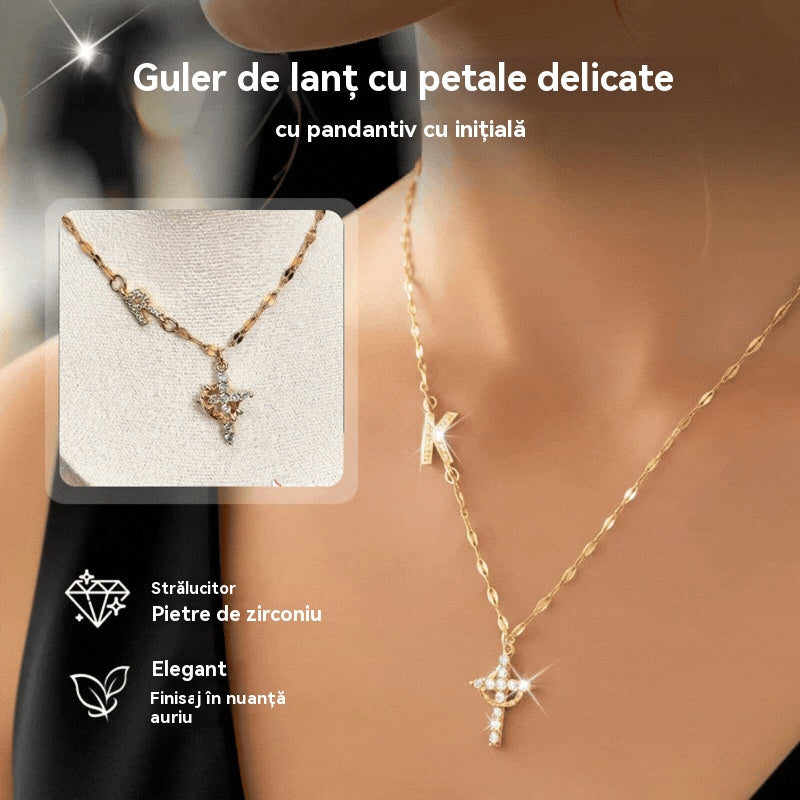 ✨✝️【Pandantiv cruce + lanț cu litere】Colier cu cruce din cristal, personalizabil cu litere — elegant și unic.🔤💎