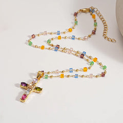 👍🥰🥰Promoție - Reducere 50% - Colier cruce cu zirconiu cubic colorat - Vine cu o cutie frumoasă de bijuterii